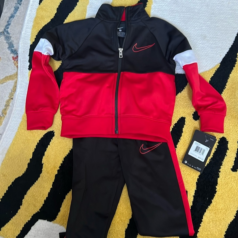 Nike Set 2T